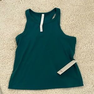 New Lululemon tank top
